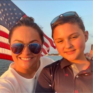 Meet your Posher, Chantelle